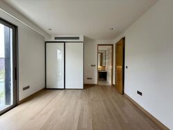White House Residences (D10), Condominium #569692511